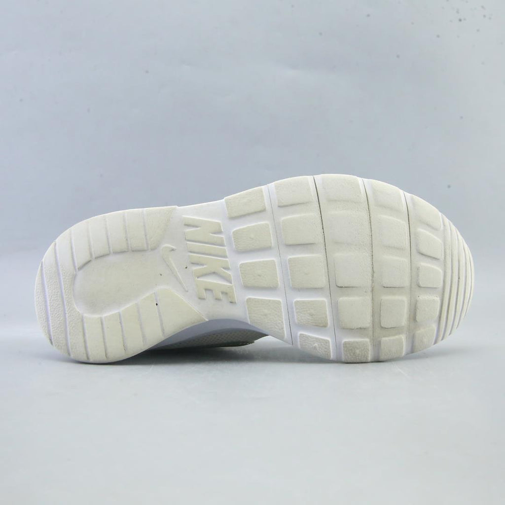 NIKE TANJUN
