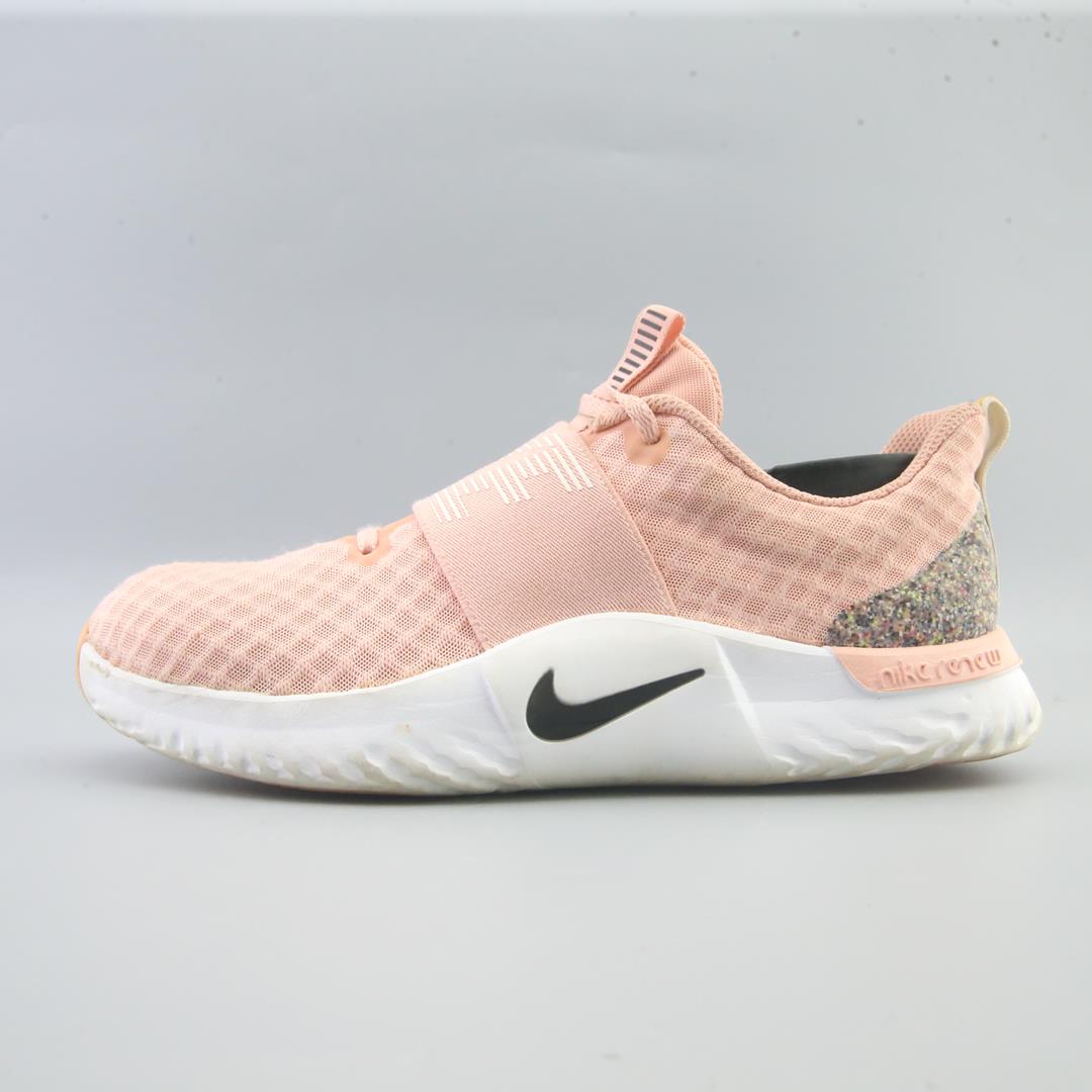 NIKE IN-SEASON TR 9