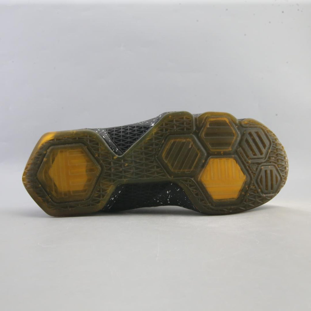 NIKE  LEBRON JAMES XIII 13