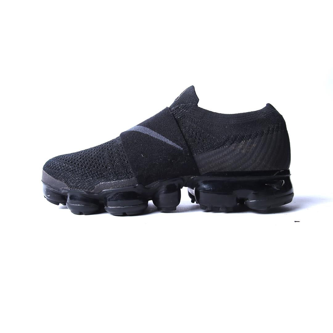 NIKE  AIR VAPORMAX MOC