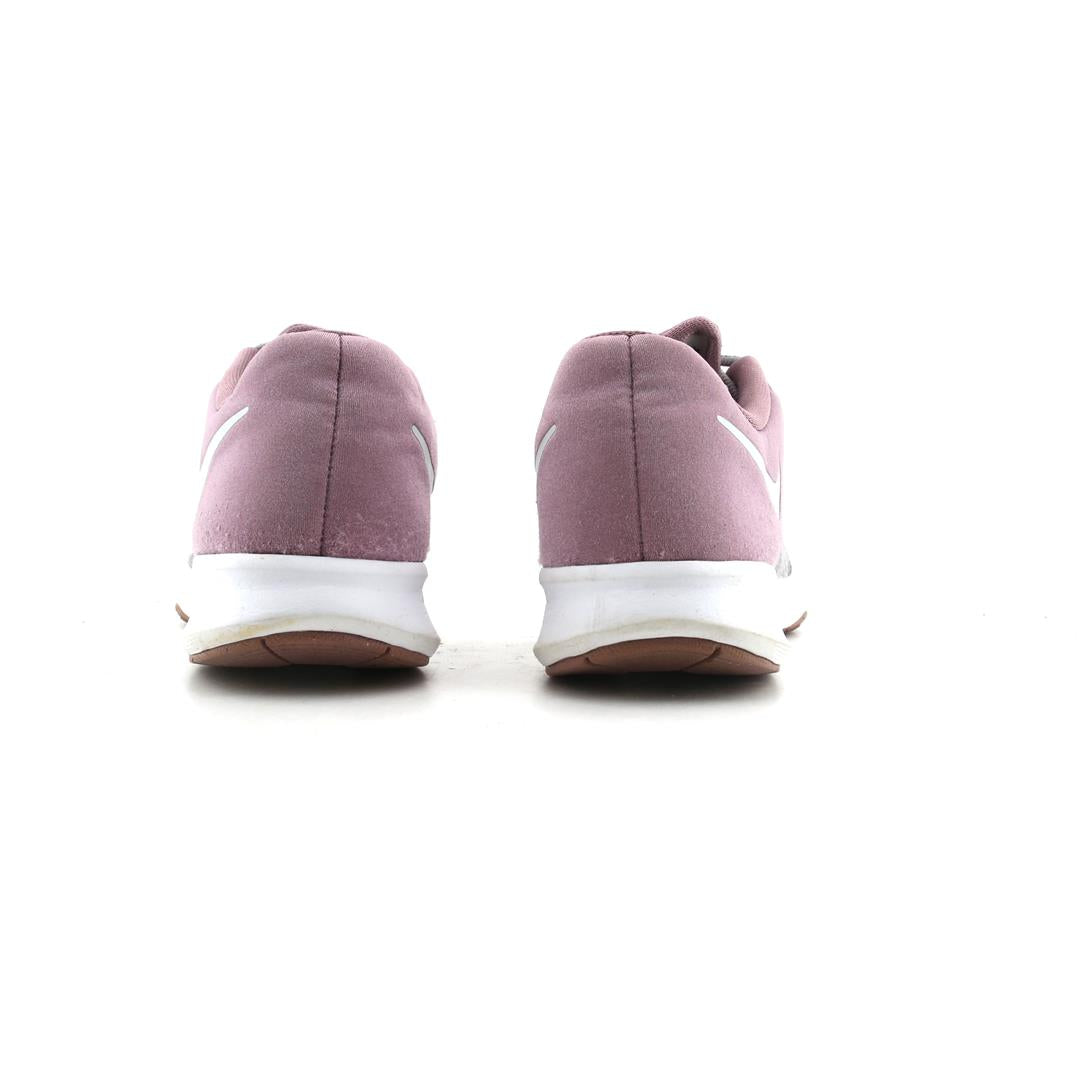 NIKE CITY TRAINER 2