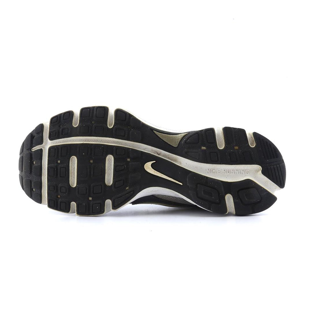 NIKE  INCINERATE