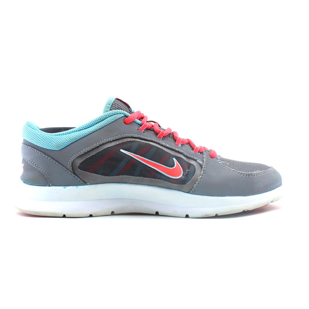 NIKE FLEX TRAINER 4