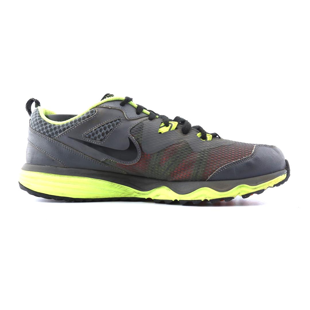 NIKE DUAL FUSION TRAIL