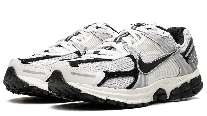 Nike Zoom Vomero 5 Photon Dust Black