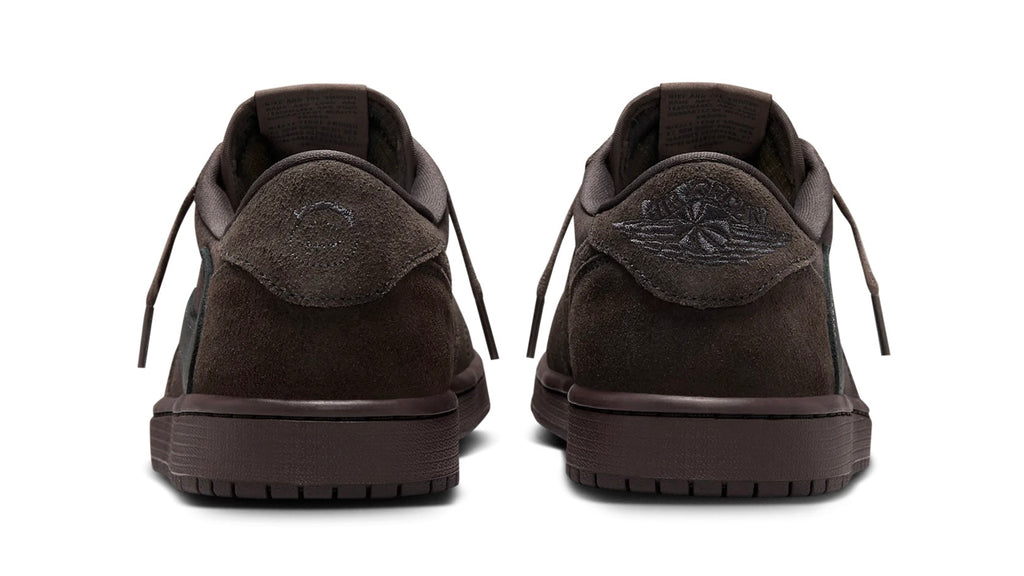Jordan 1 Retro Low OG SP
Travis Scott Velvet Brown