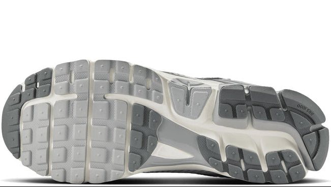Nike Zoom Vomero 5 Summit White