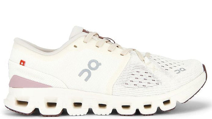 On Running Cloud X 4 Ivory Heron (Women’s)