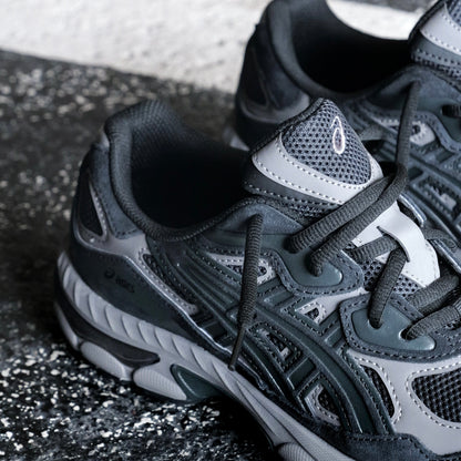 Asics Gel-Nyc Grade School (Graphite Grey/Black)