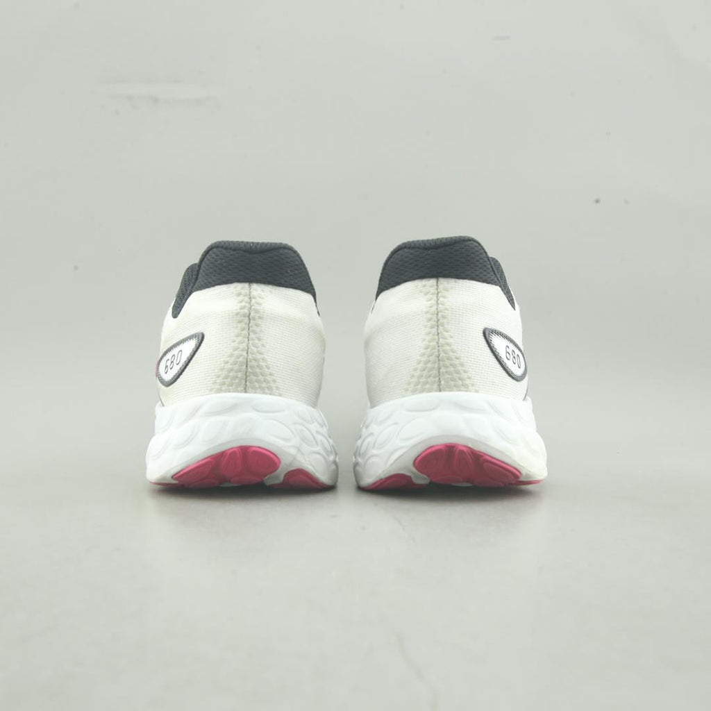 NEW BALANCE FRESH FOAM 680V8