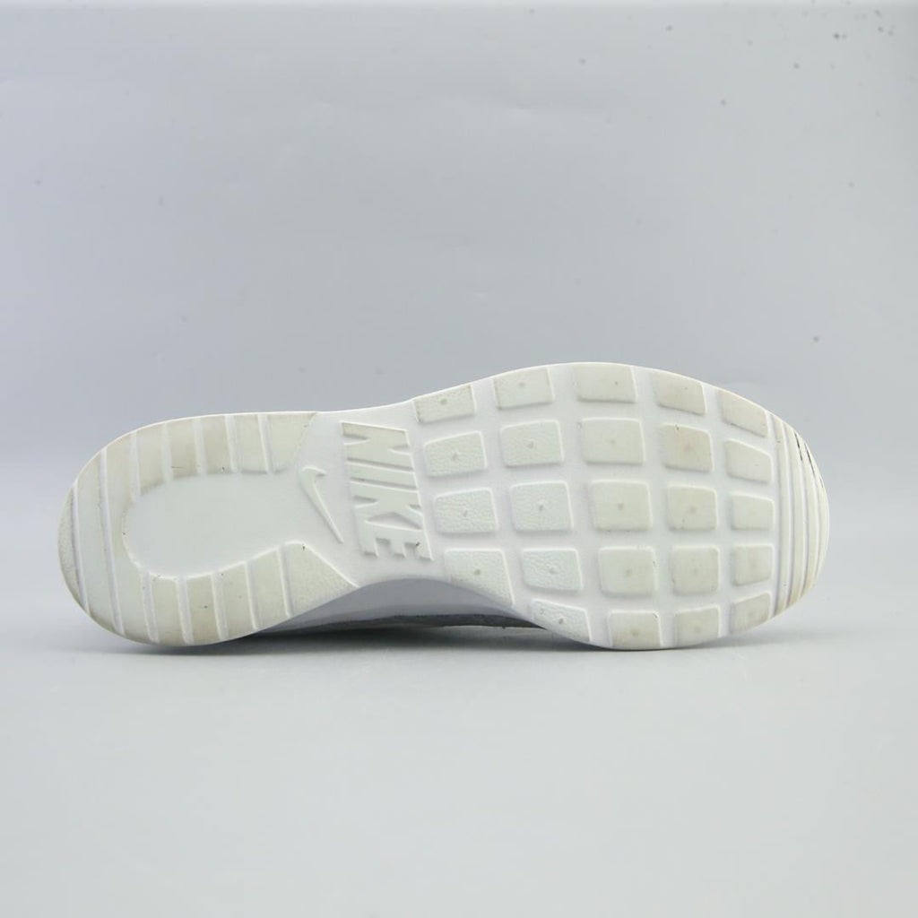 NIKE TANJUN