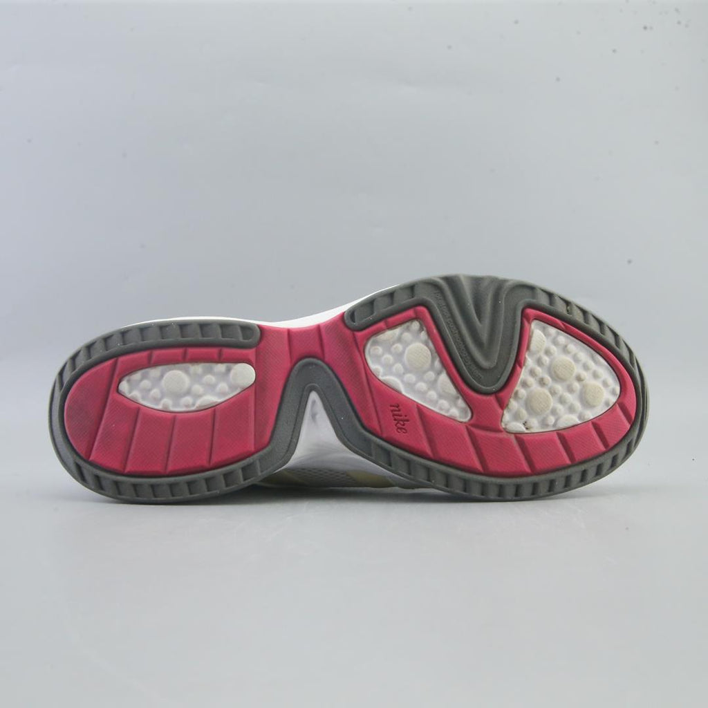 NIKE STEADY 7