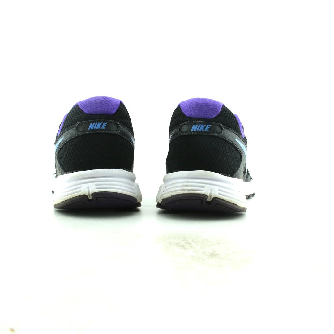 NIKE REVOLUTION 2