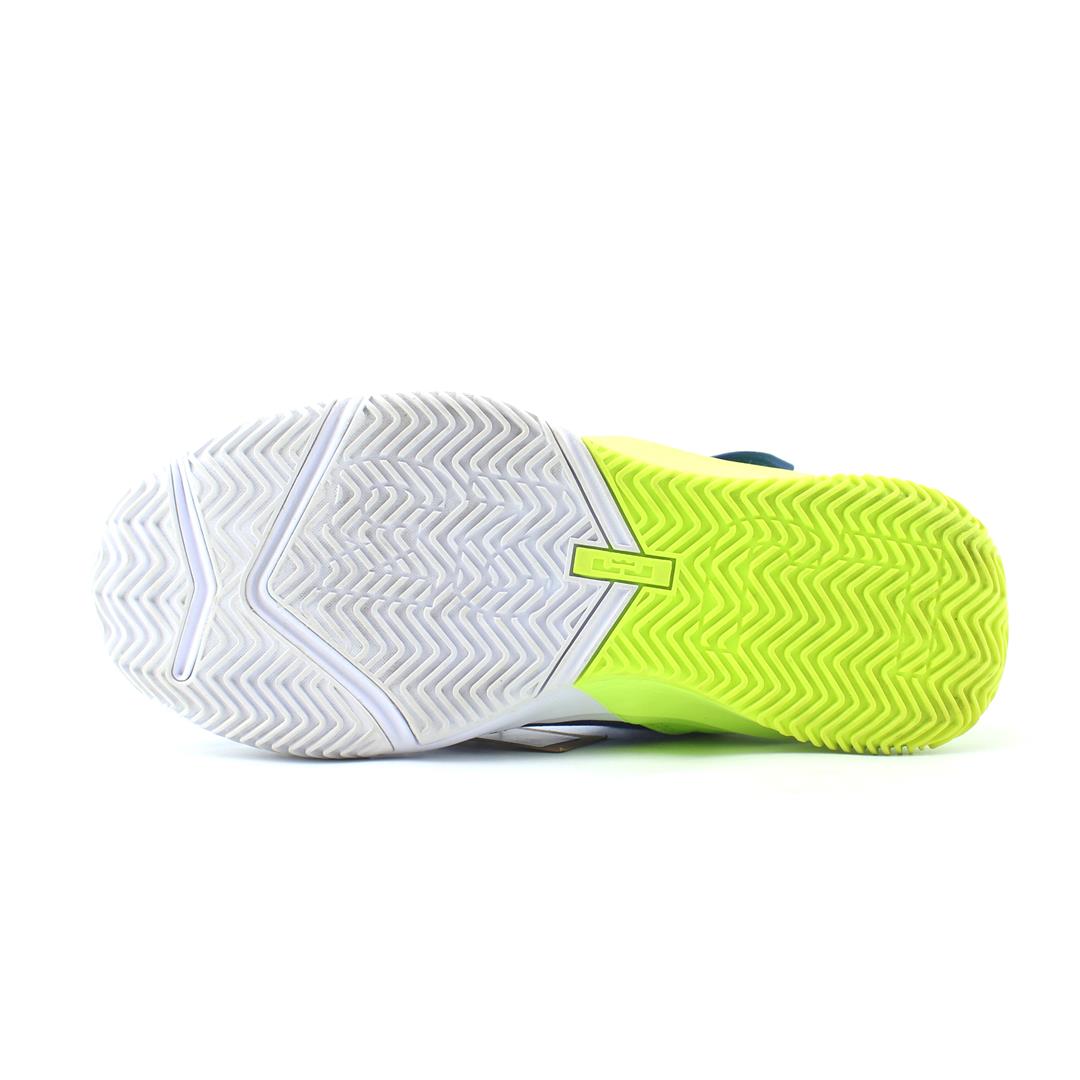 NIKE LEBRON SOLDER 13