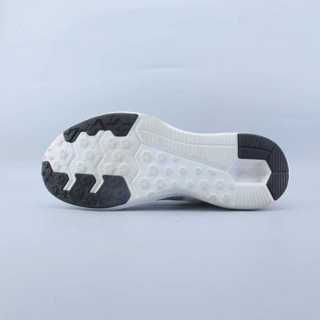 NIKE IN-SEASON TR 8