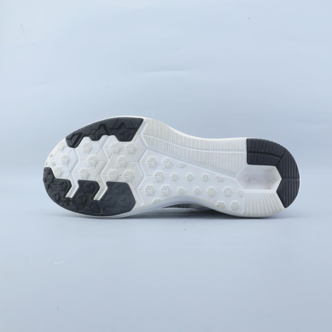 NIKE IN-SEASON TR 8