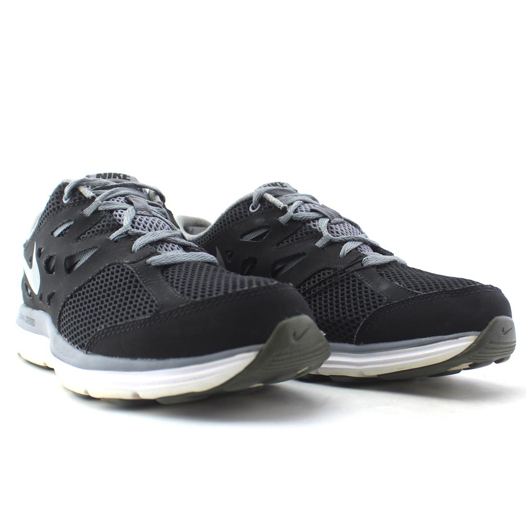NIKE DUAL FUSION LITE