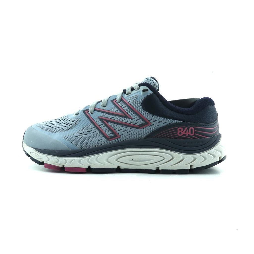NEW BALANCE 840 V5