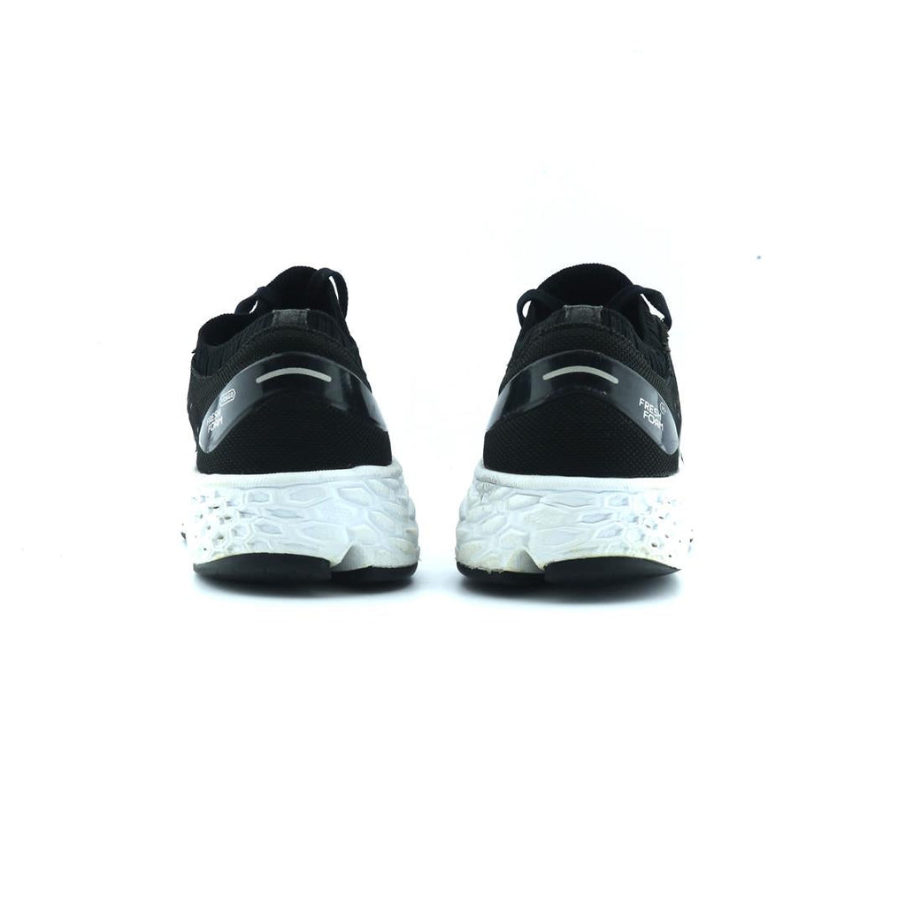 NEW BALANCE FRESH FOAM X VONGO V4