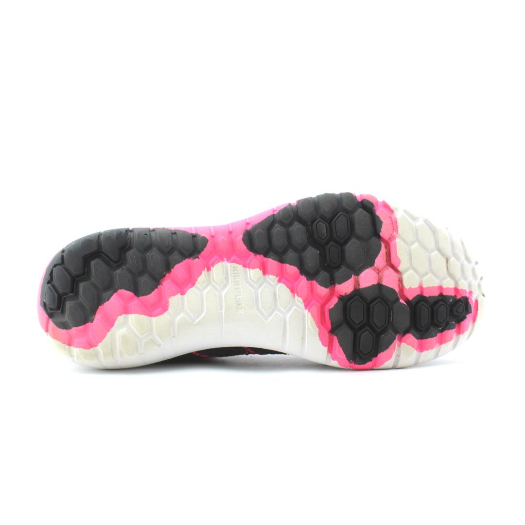NIKE FLEX FURY 2