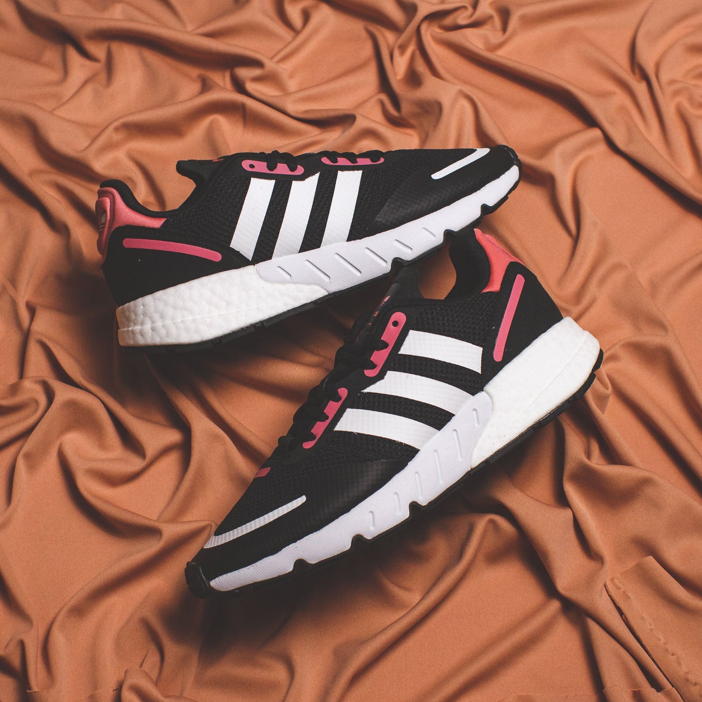 Adidas Originals Women ZX 1K Boost Black Rose FX6872