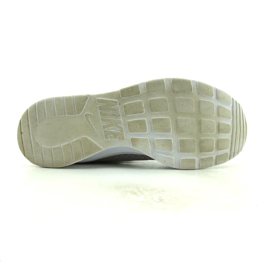 NIKE TANJUN