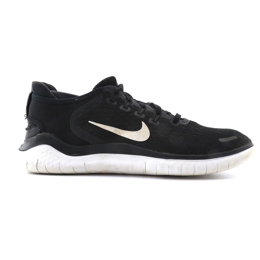 NIKE FREE RN