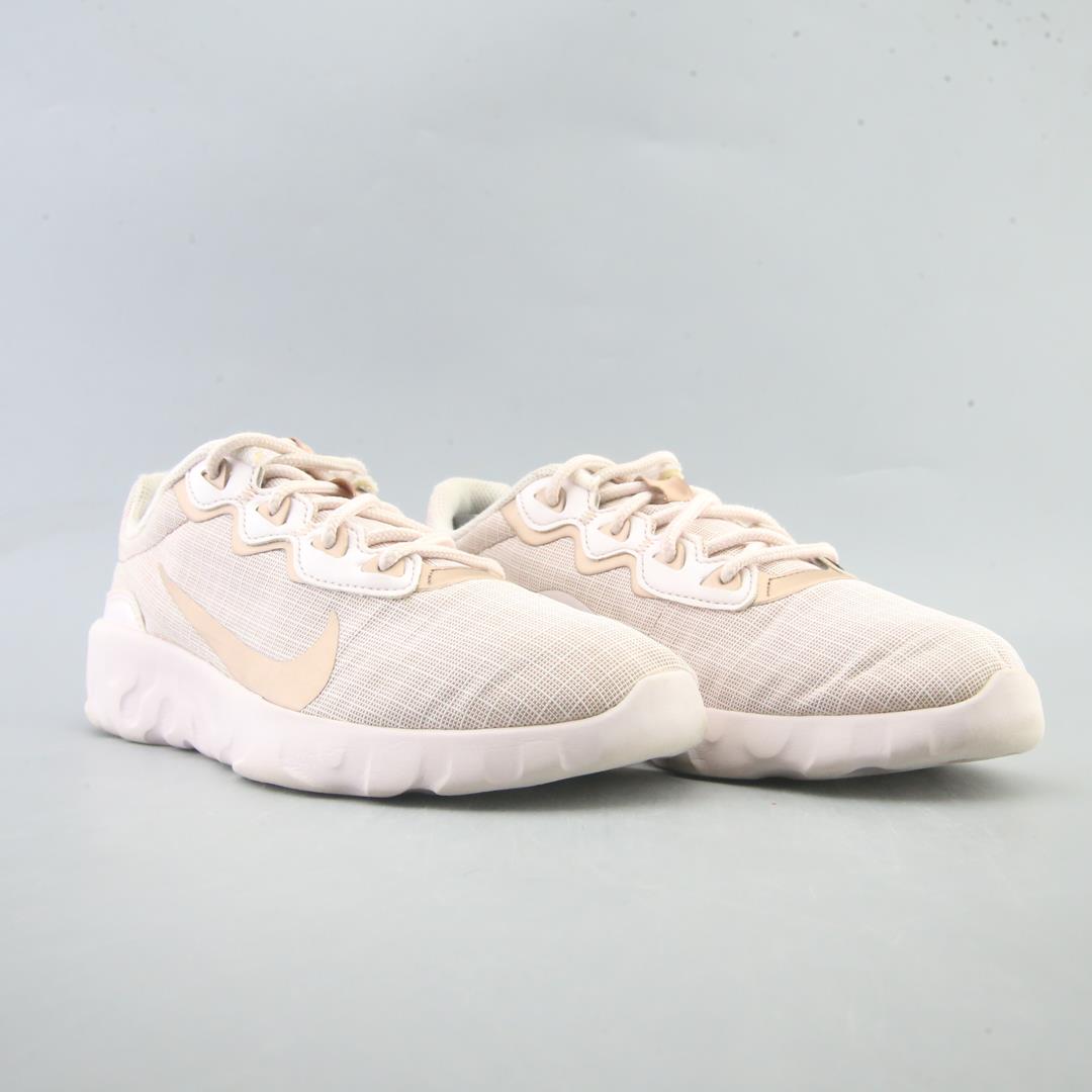 NIKE EXPLORE STRADA