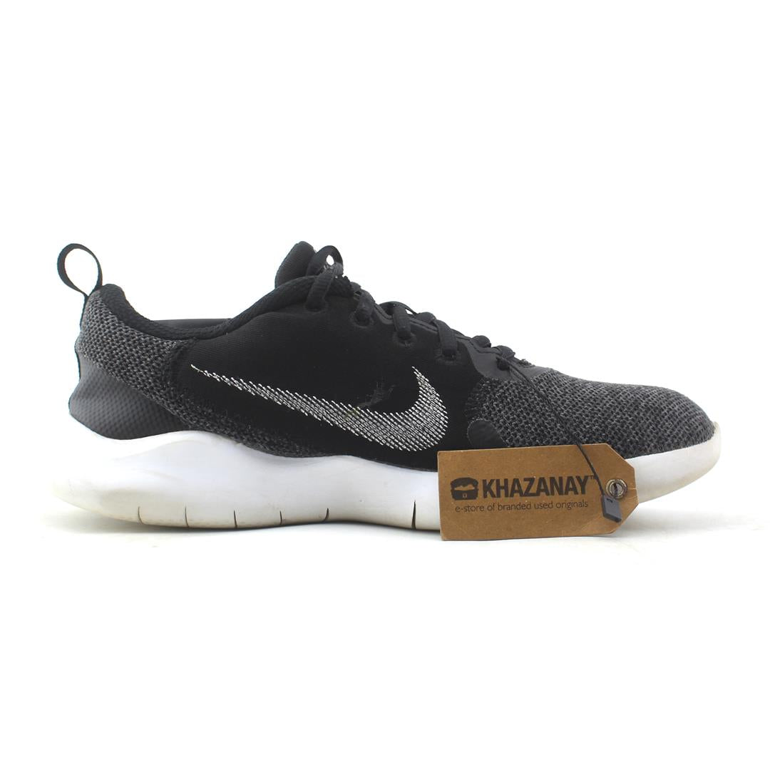NIKE FLEX EXPERIENCE RUN 10