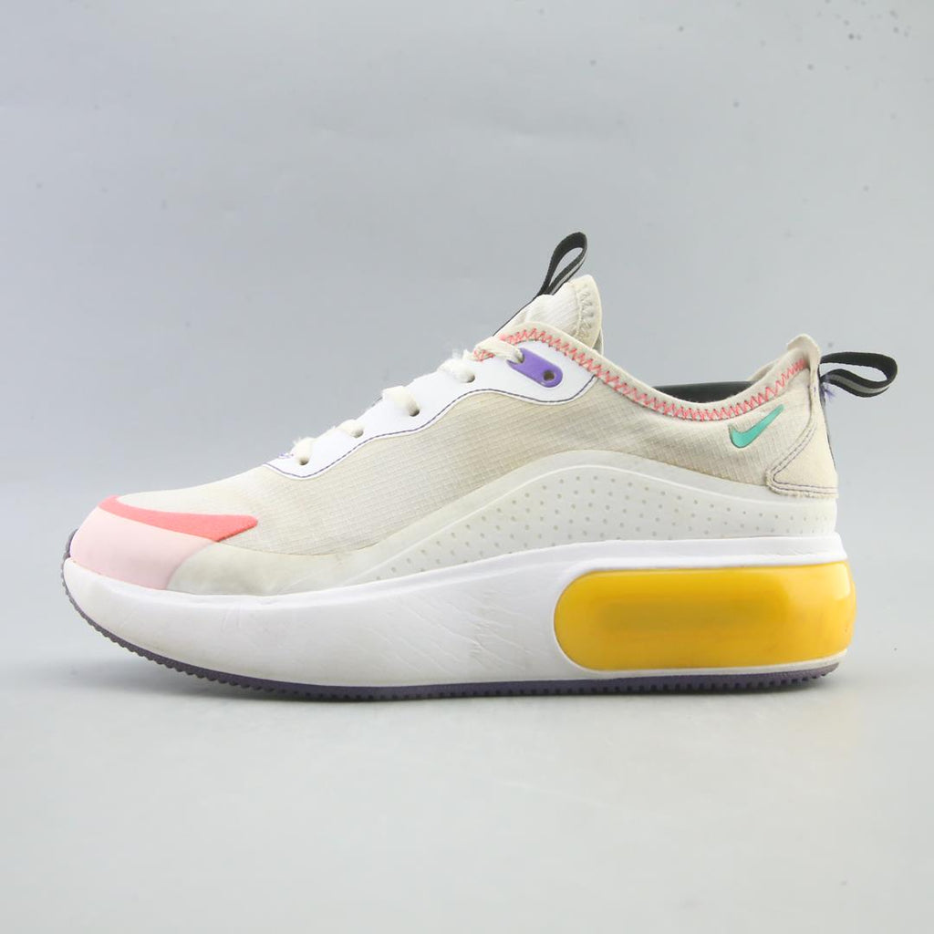 NIKE  AIR MAX DIA