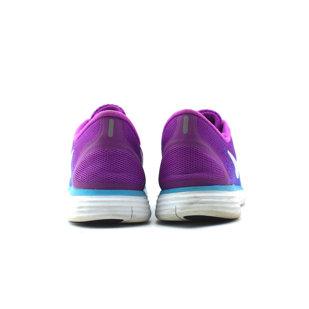NIKE FREE RN DISTANCE
