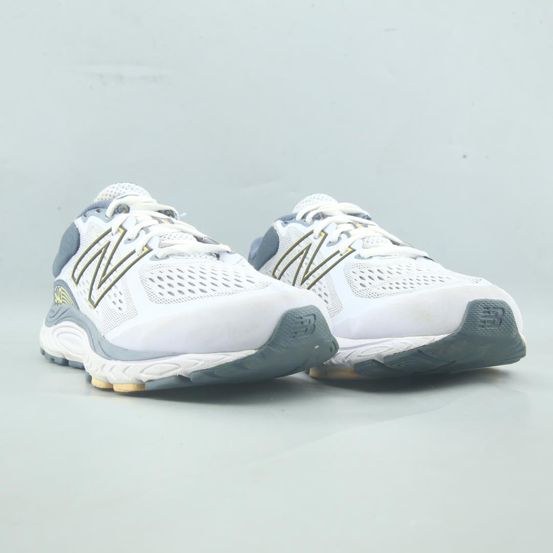 NEW BALANCE 840 V5