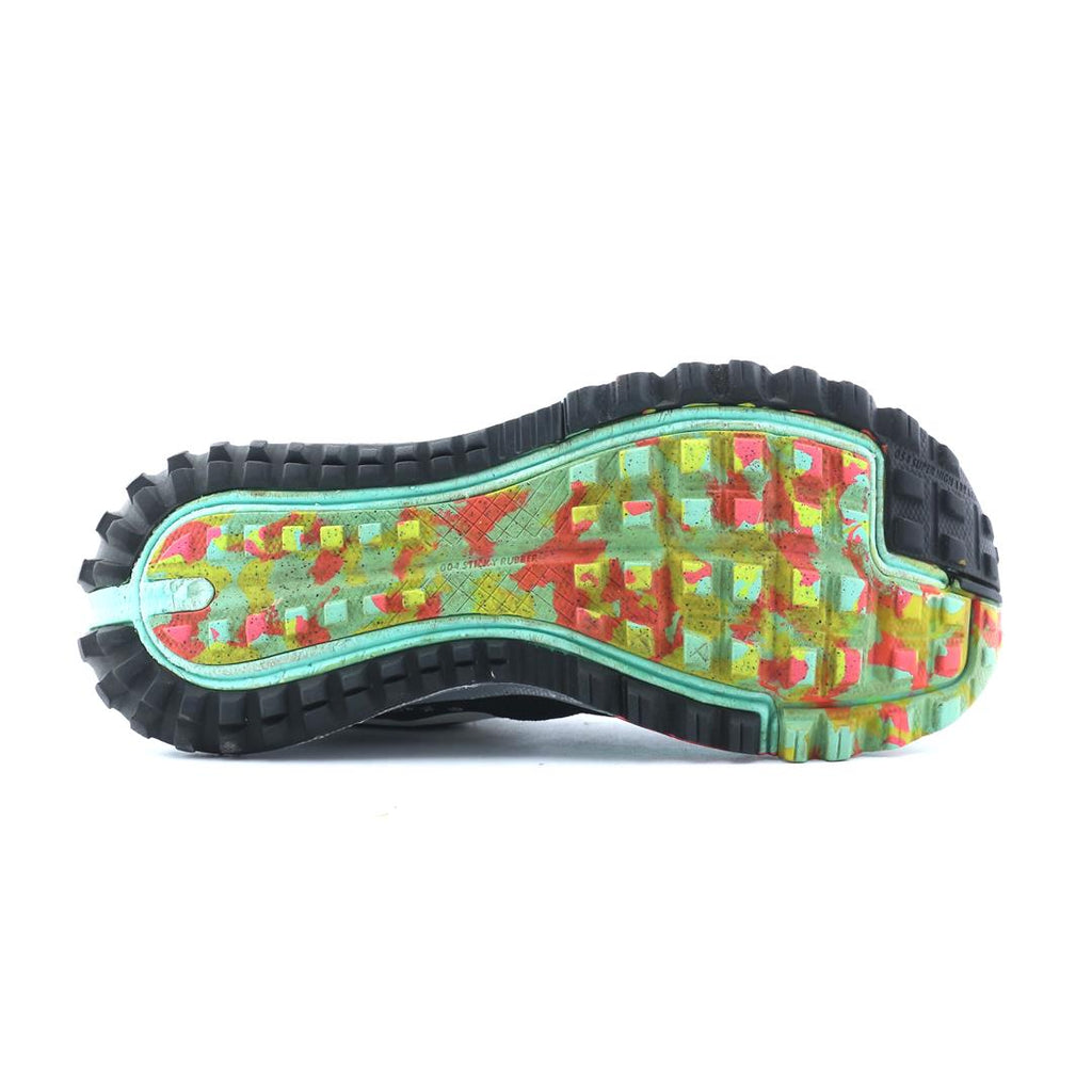 NIKE TERRA KIGER 4