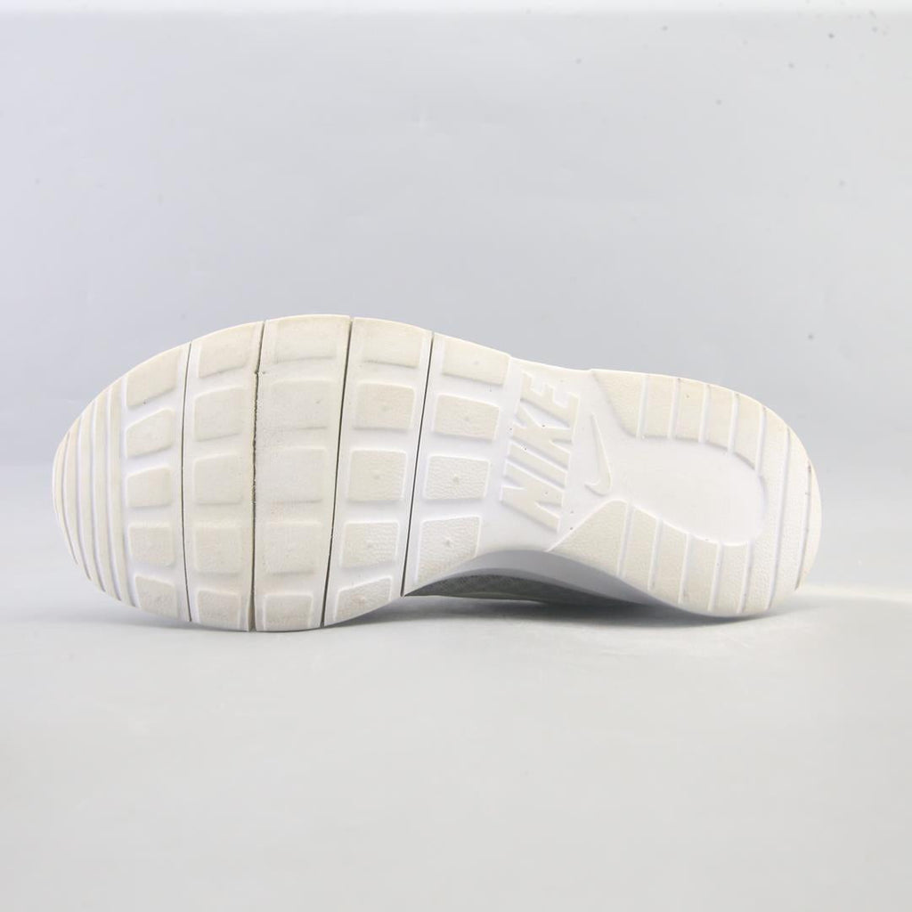 NIKE TANJUN