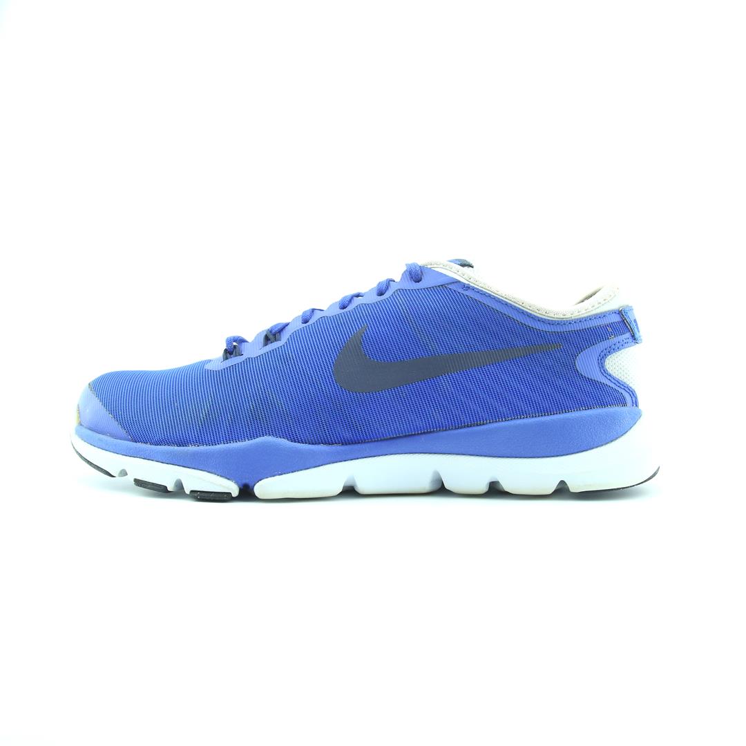 NIKE  FLEX SUPREME TR 4