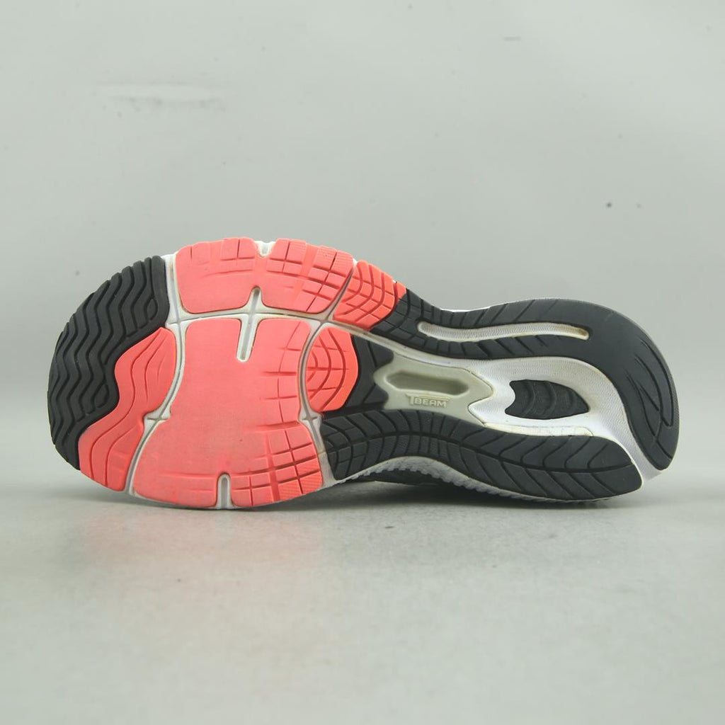 NEW BALANCE 860V9