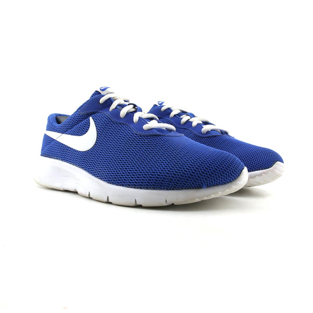 NIKE TANJUN