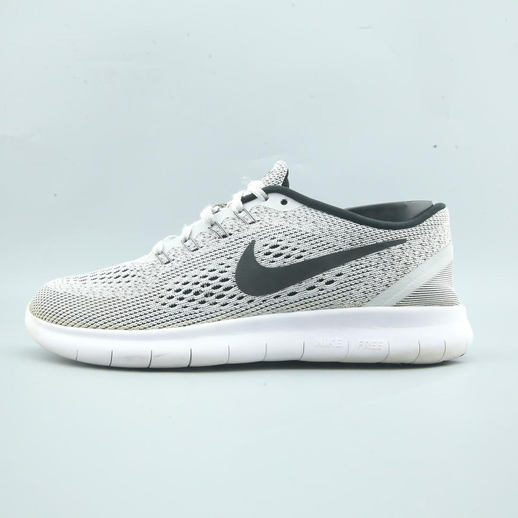 NIKE FREE RN