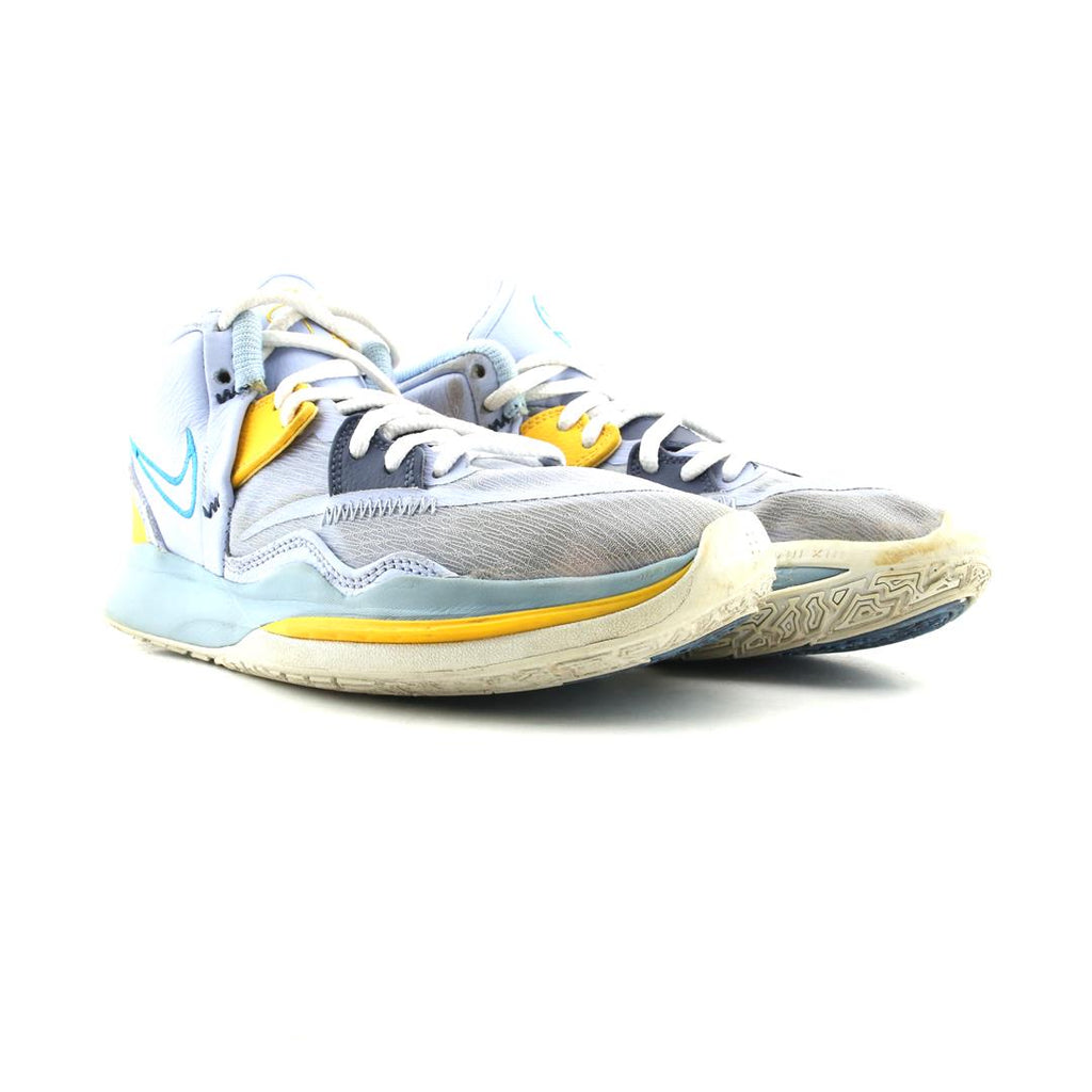NIKE KYRIE INFINITY