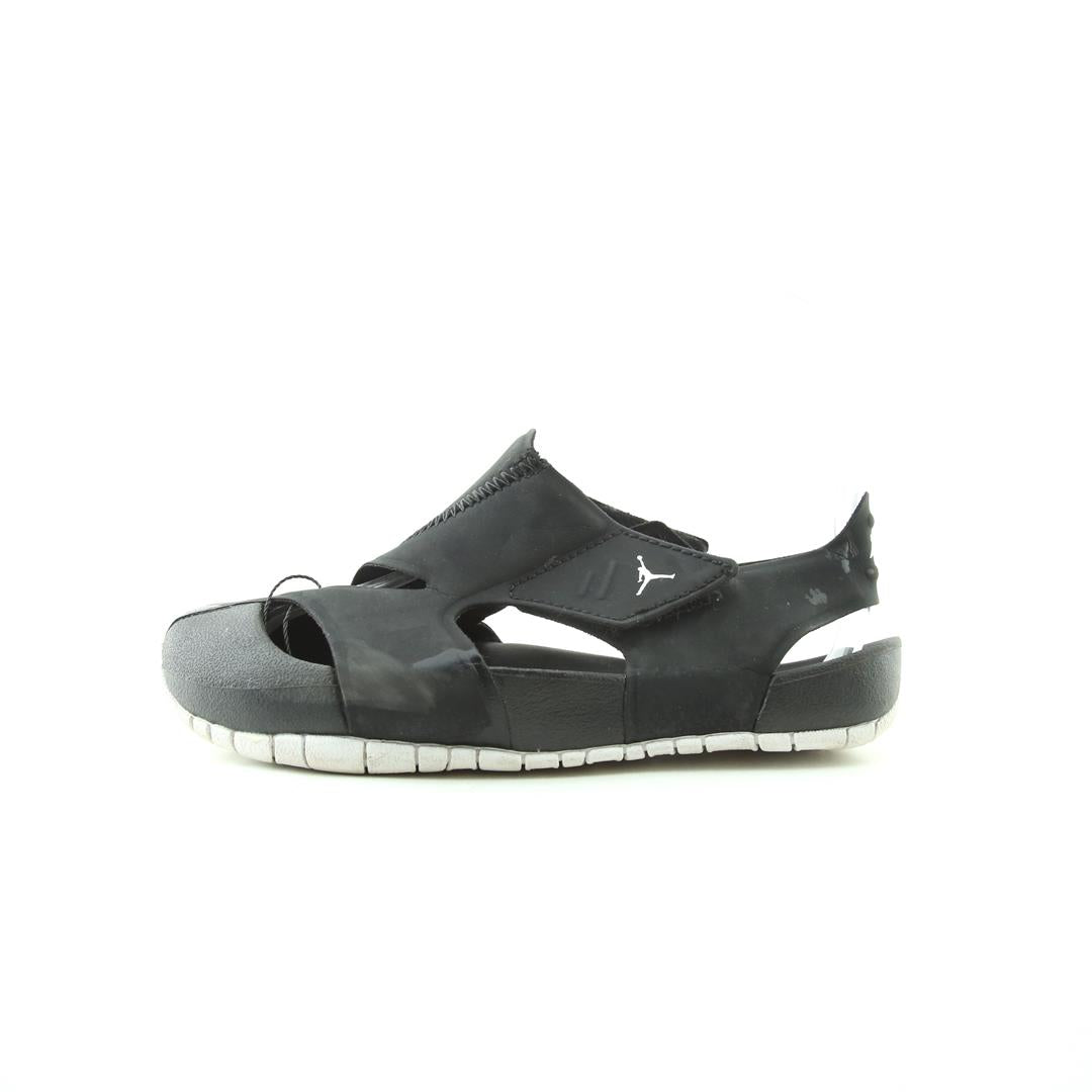 NIKE FLARE