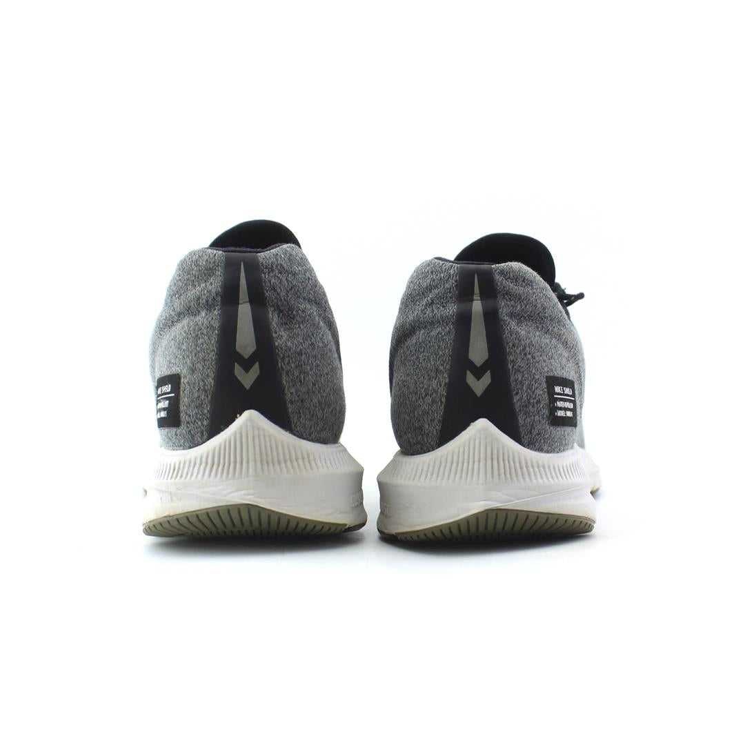 NIKE AIR ZOOM WINFLO 5 SHIELD
