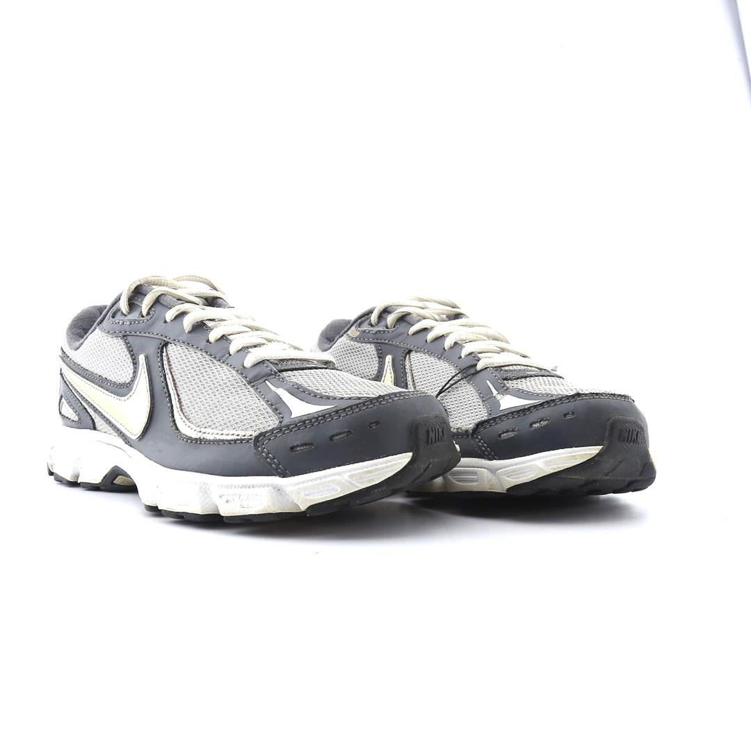 NIKE  INCINERATE