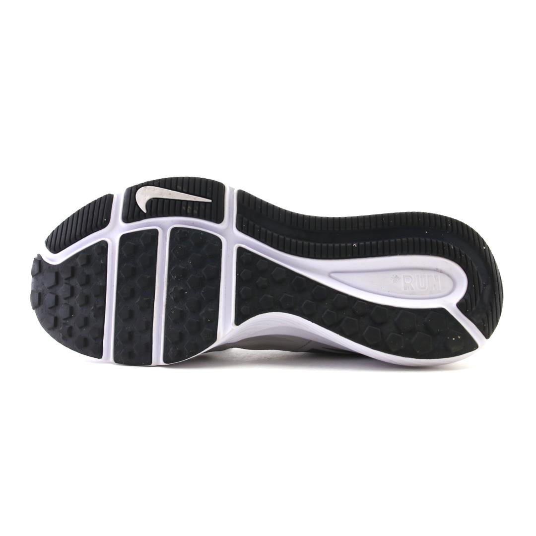 NIKE STAR RUNNER
