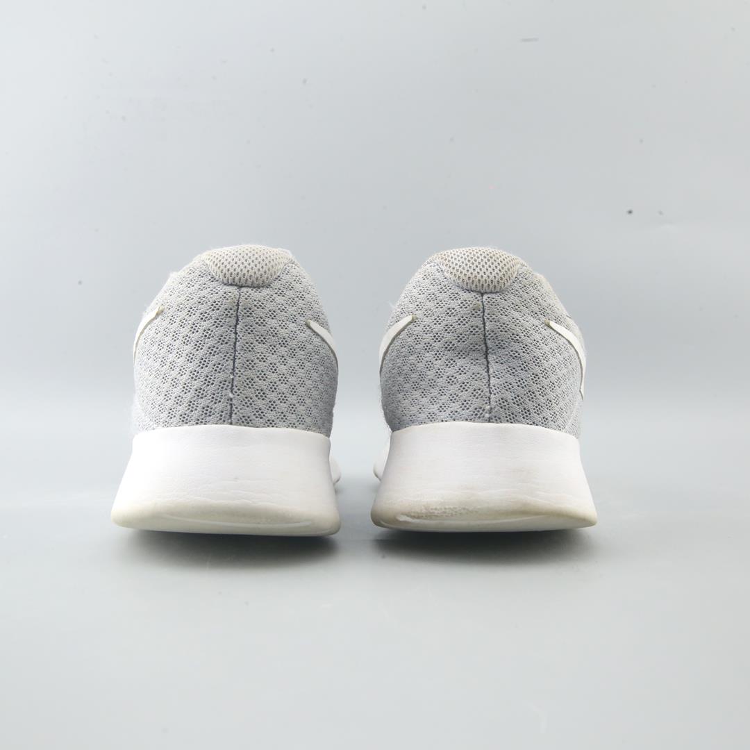NIKE TANJUN