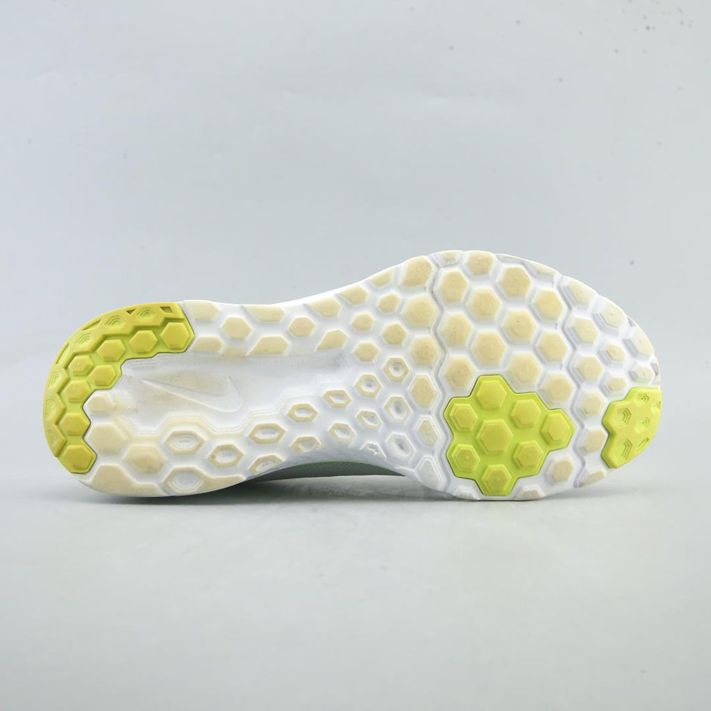 NIKE FS LITE RUN 4