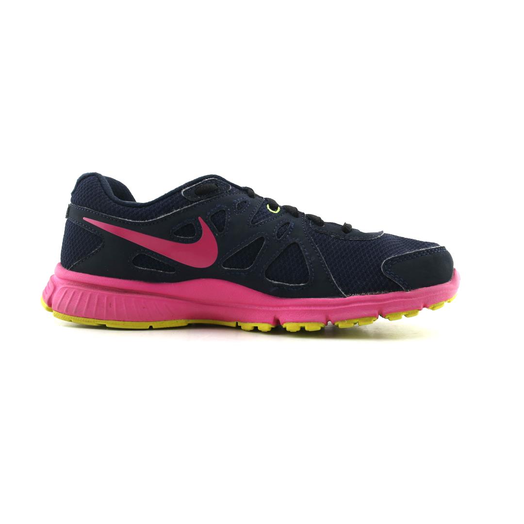 NIKE REVOLUTION 2