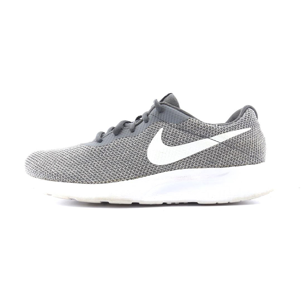 NIKE TANJUN
