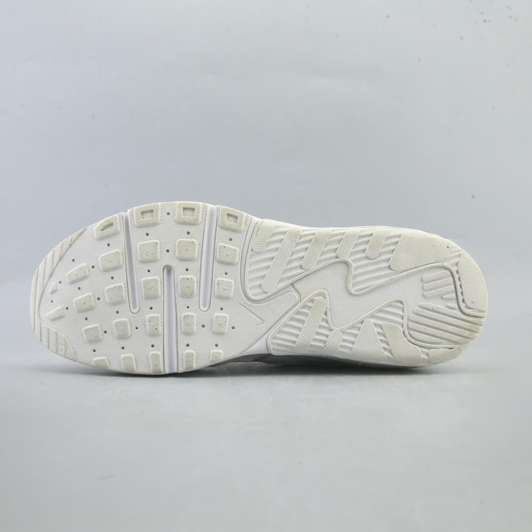NIKE AIR MAX EXCEE