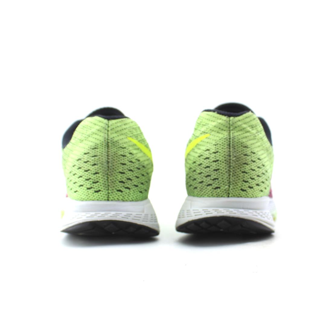 NIKE AIR ZOOM ELITE 8