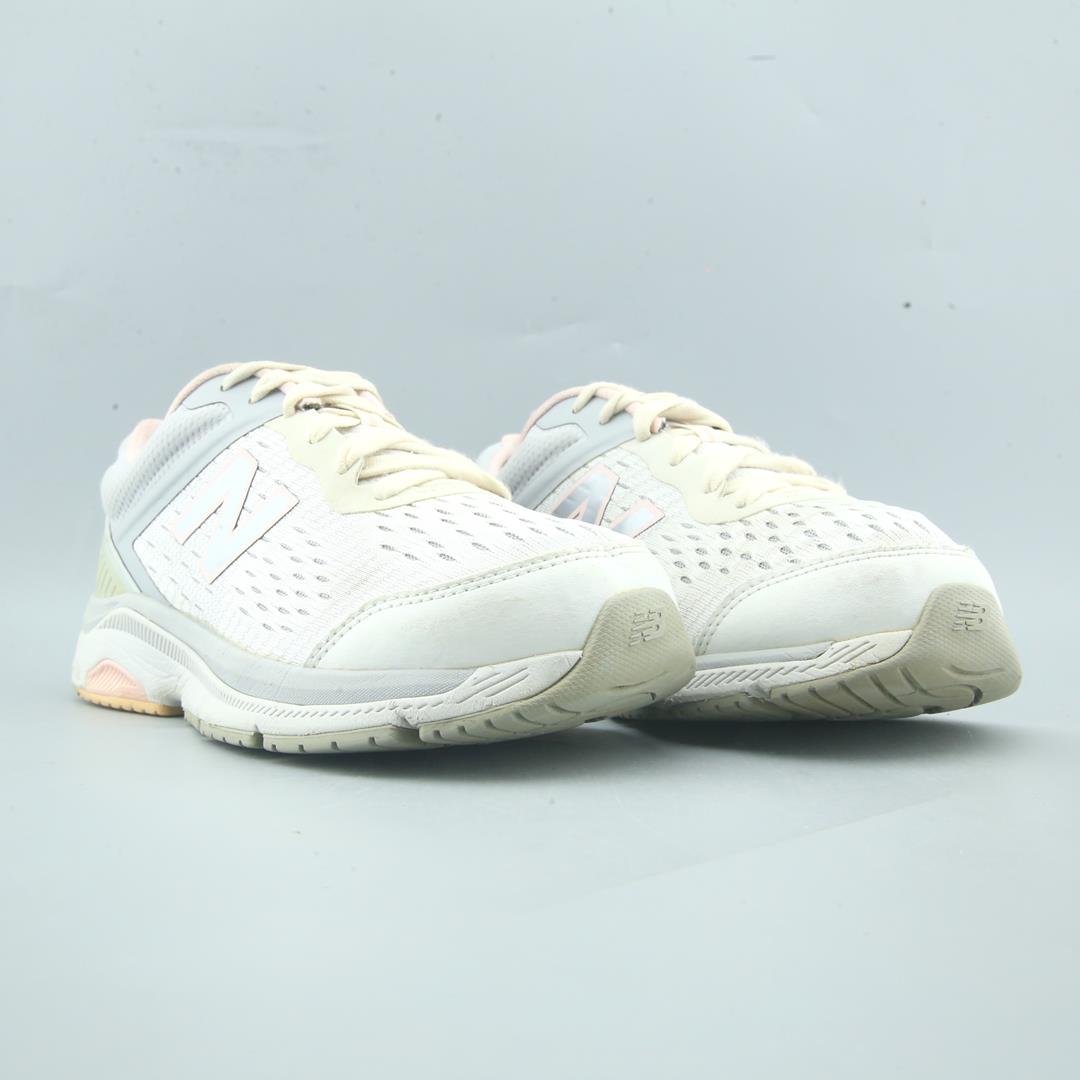 NEW BALANCE 847V4